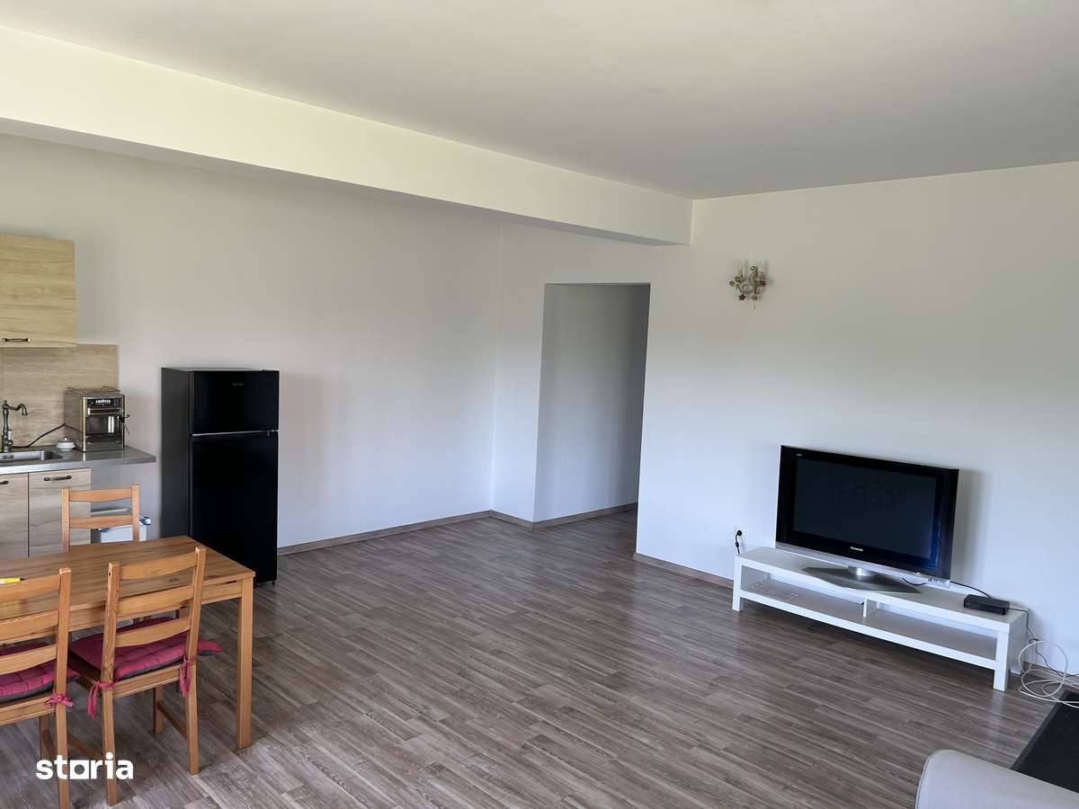 Casa în stil toscan Ciolpani-4