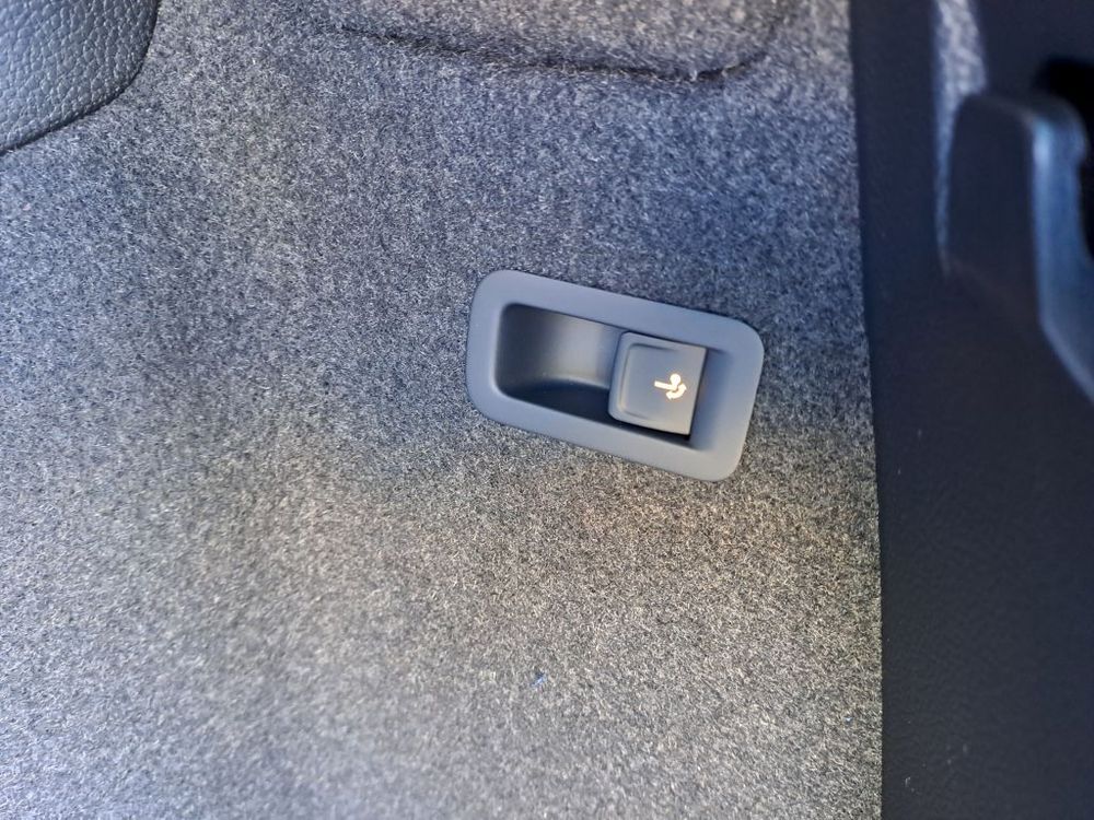 SKODA KAROQ 1.5 TSI 150KM DSG SPORTLINE, fabryczny hak, od ręki