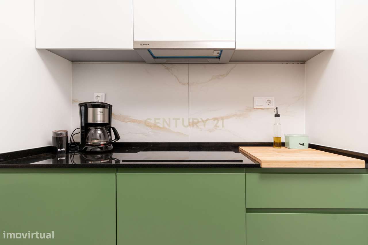 Apartamento T2 Mobilado no Centro de Almada – Excelente Localização-14