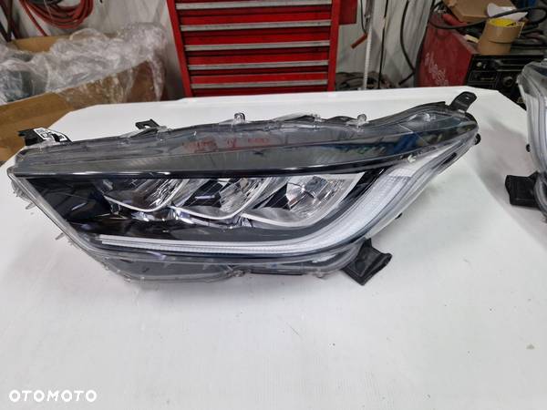 Toyota Yaris IV - lampa FULL LED - 1