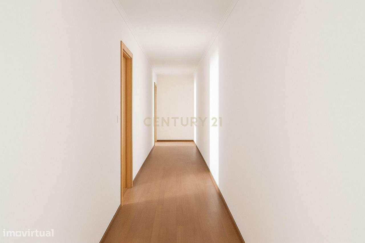 Apartamento T4 com Excelentes Áreas numa Zona Residencial de Excelênci - Grande imagem: 5/10