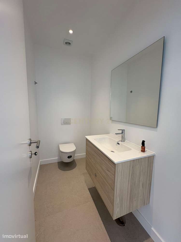 LOJA "NOVA" NO CENTRO DE S. PEDRO DA CADEIRA - Grande imagem: 5/11