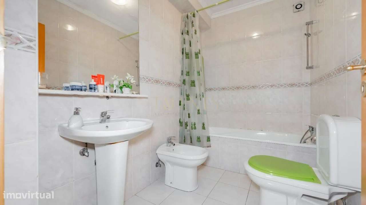 Apartamento T4 Salgueiral - Guimarães-17