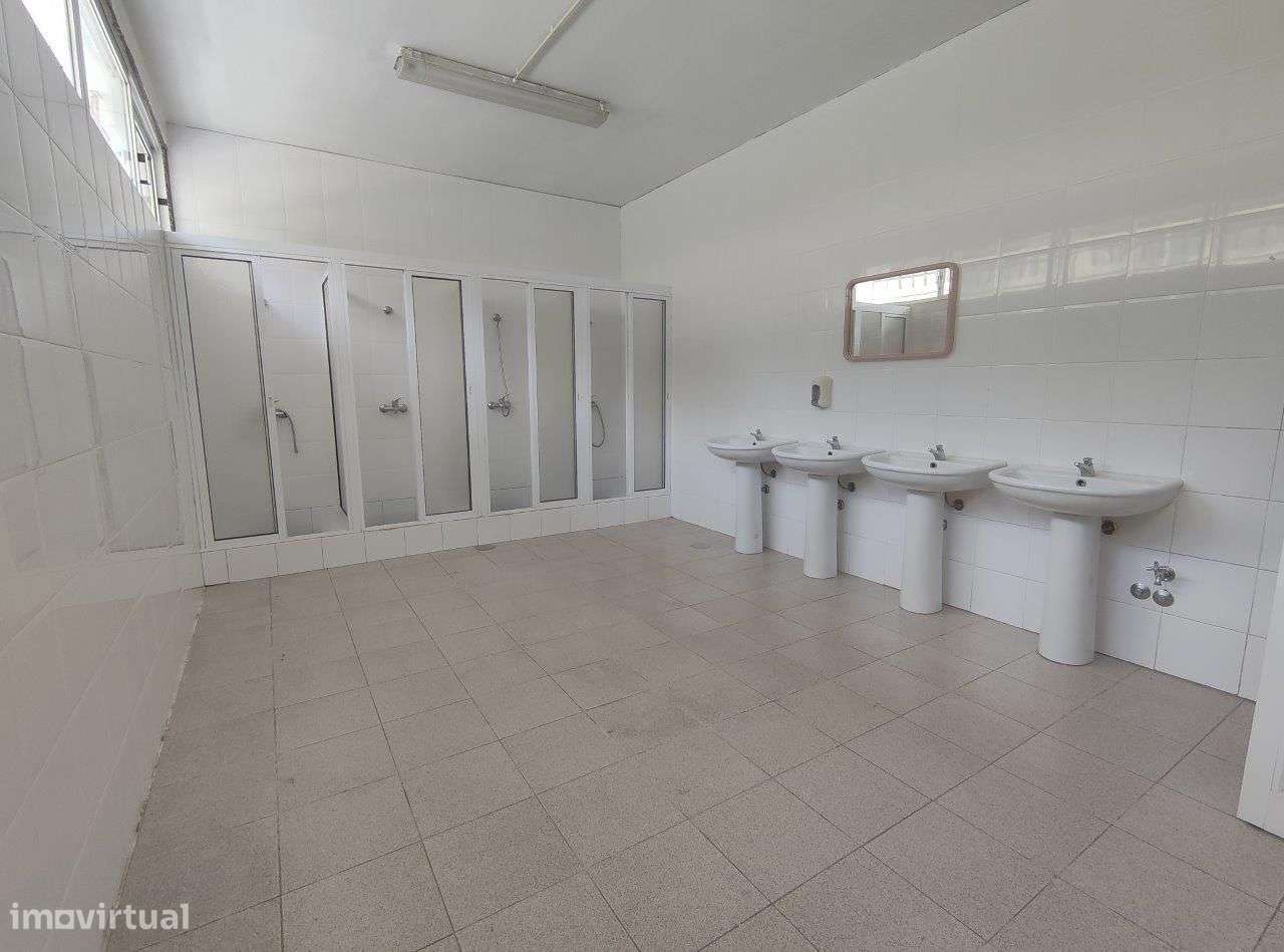 Armazém/fábrica com licenciamento industrial em Castelo de Paiva-18