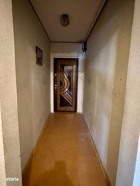 Ap 2 cam  decomandat ,in Manastur, str Mehedinti-5