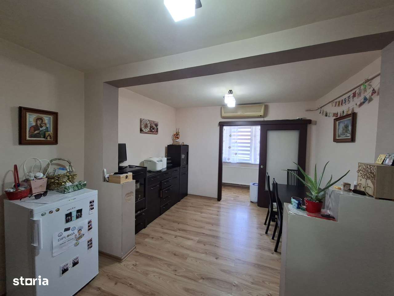 Apartament cu 3 camere - 70mp - Zona Aradului - Imagine principală: 5/7