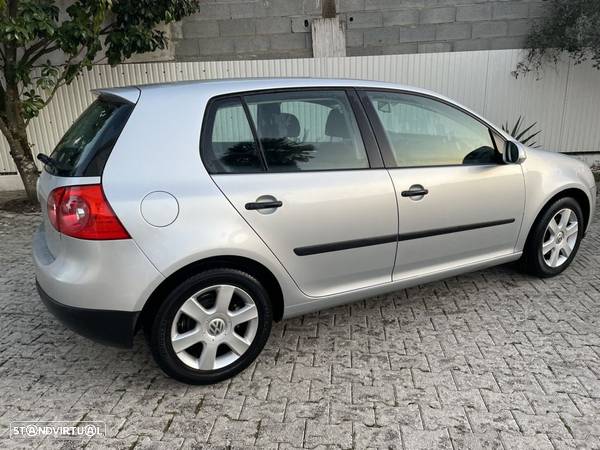 VW Golf 1.4 FSi Confortline - 4