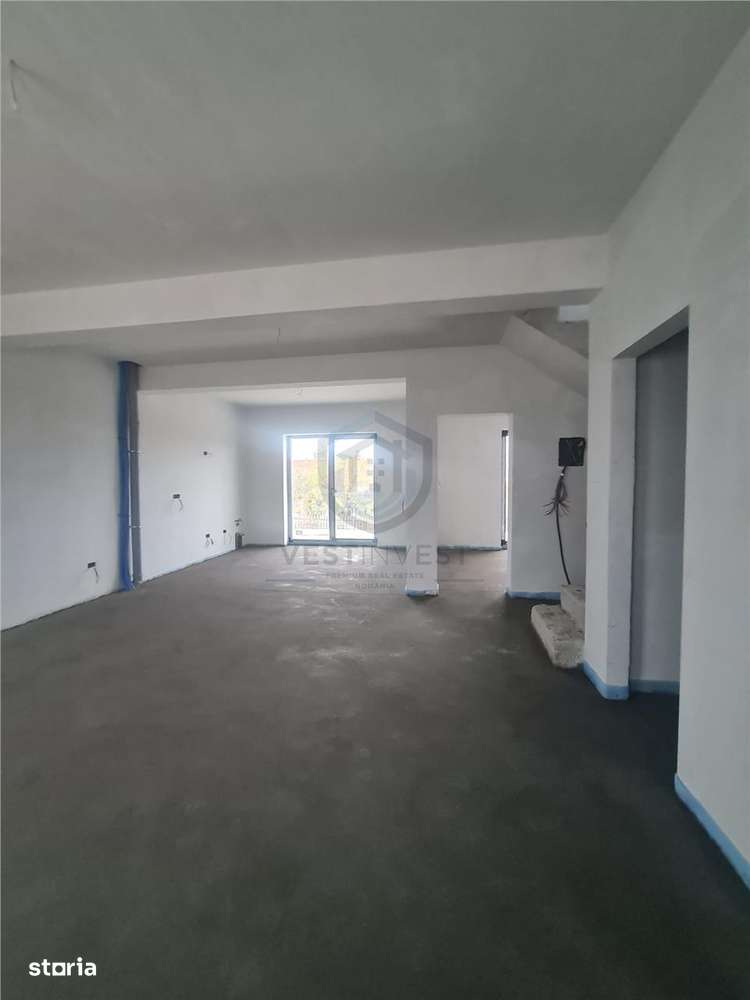 Casa zona Renasterii Oradea - Imagine principală: 5/15