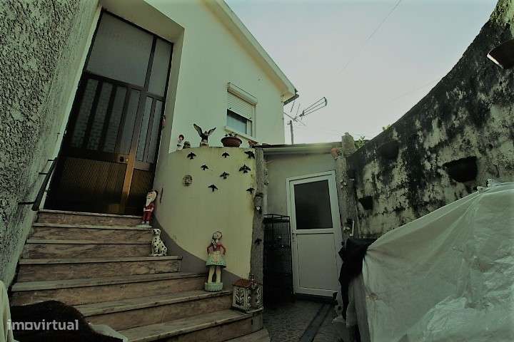 Moradia geminada T1+2 em Belinho - Esposende - Grande imagem: 2/22