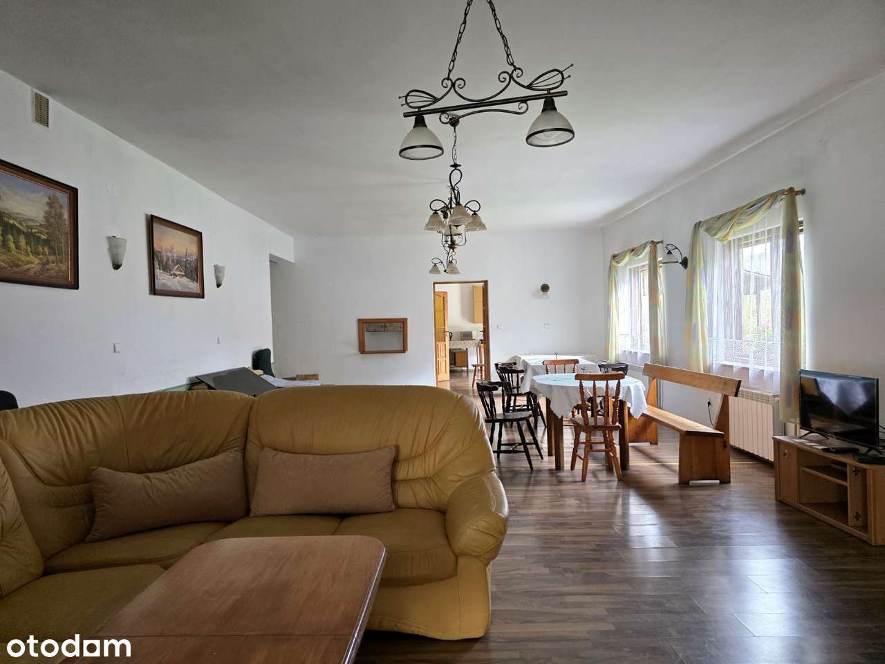 INWESTYCJA W UZDROWISKU - PENSJONAT Z POTENCJAŁEM!!!-17