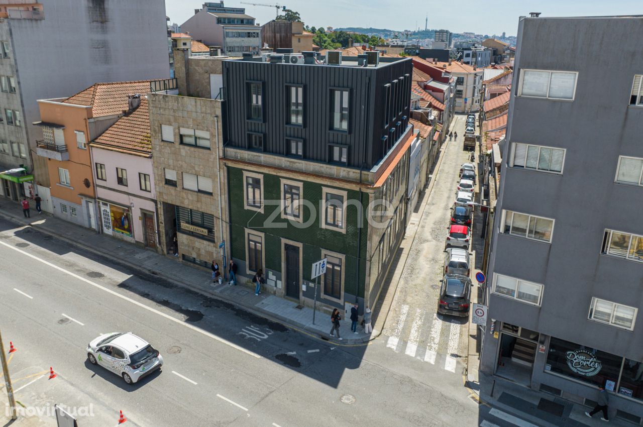 Apartamento T1 junto à Praça do Marquês de Pombal, Porto
