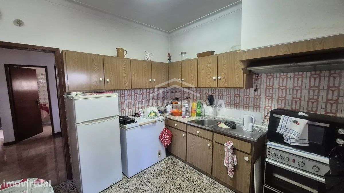 Andar Moradia T3 c/garagem e Terraço em Valadares-29
