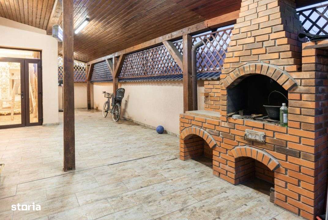 Casa moderna P + M in Cristesti, 6 cam, construita de constructor loca - Imagine principală: 4/19