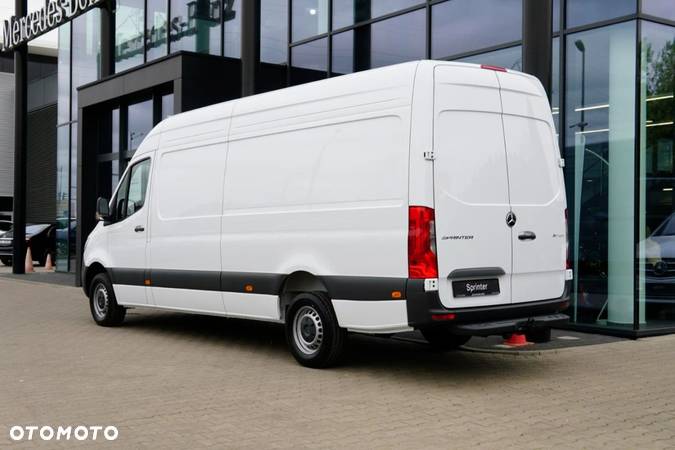 Mercedes-Benz Sprinter - 3