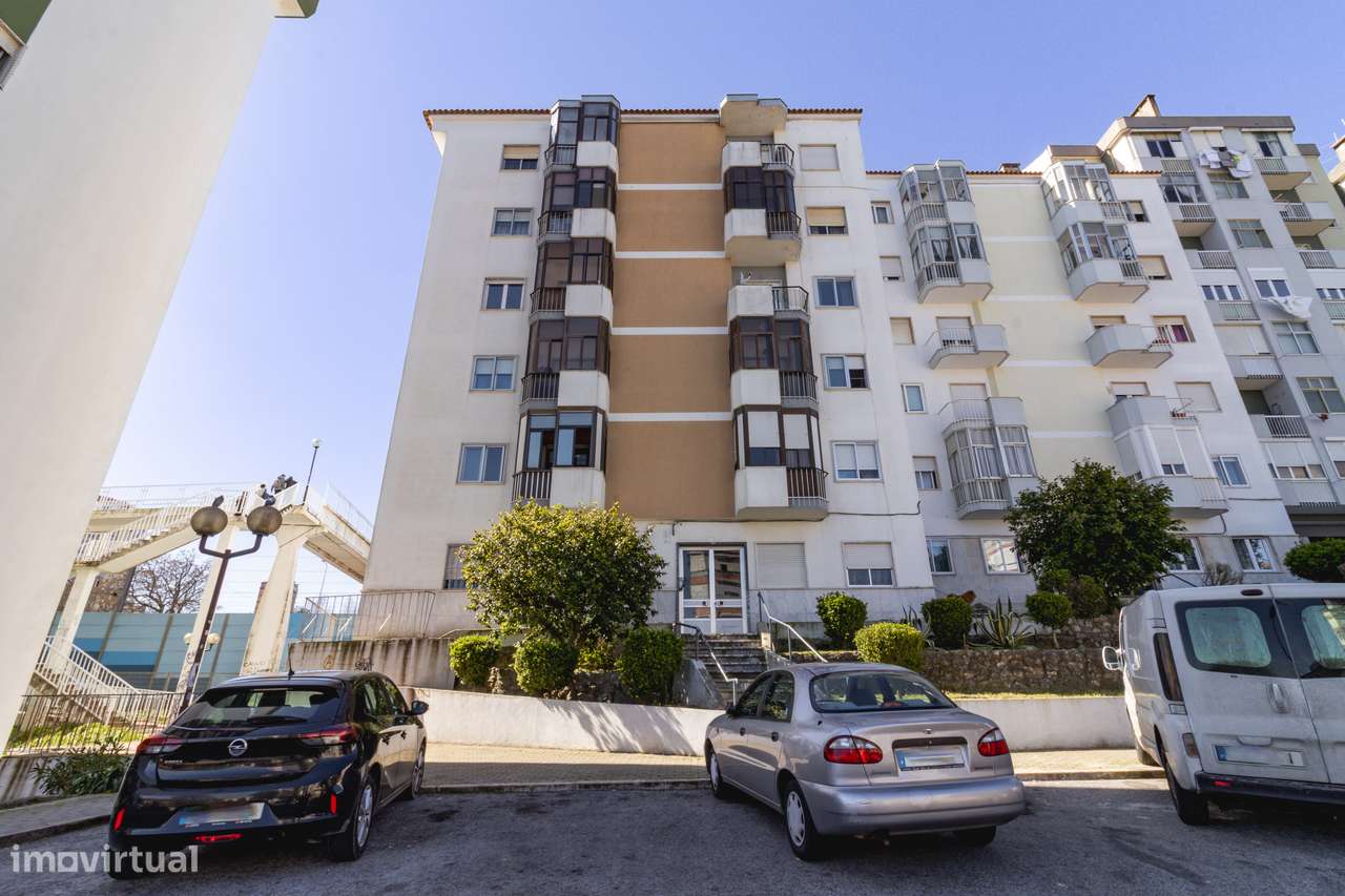 APARTAMENTO T3 | 2 WC'S | ELEVADOR | ARRECADAÇÃO | FALAGUEIRA-27