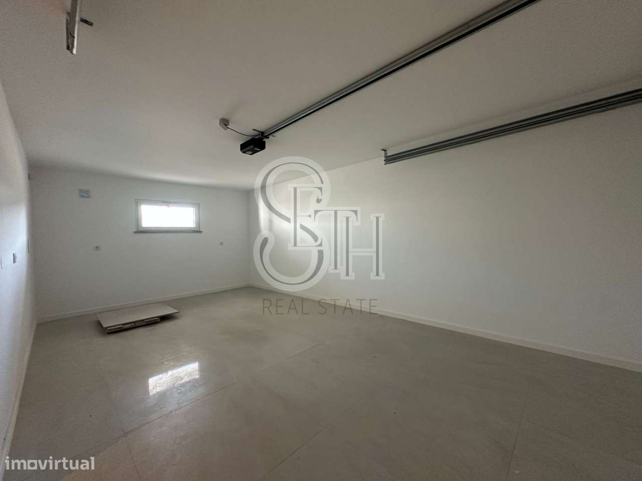 MORADIA V3+1 CENTRO DA CIDADE-37