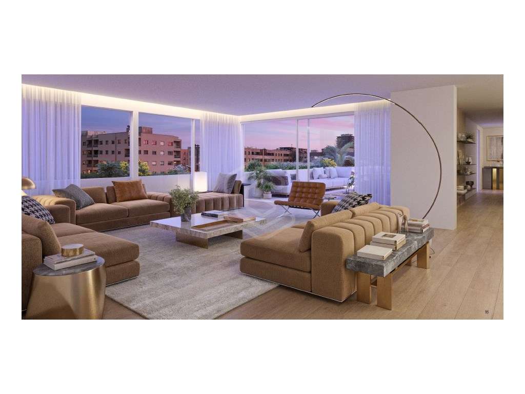 T4 no Coração de Matosinhos com 2 Patios e 3 Lugares de Garagem - Grande imagem: 4/26