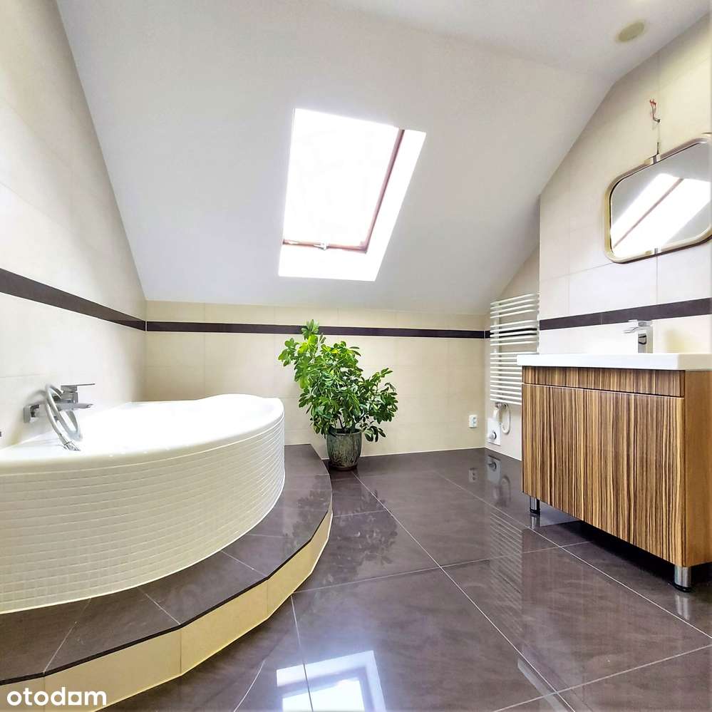 Przestronny dom na Granicy Wadowic i Kleczy Dolnej-12