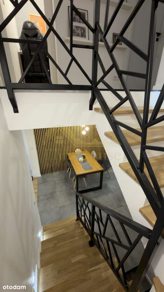 Nowoczesny dom z fotowoltaiką, biurem i garderobą – Pyskowice-16