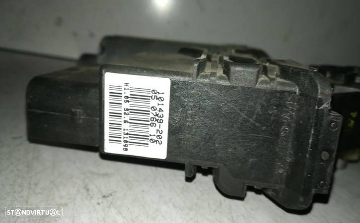 Motor De Elevador Trás Esquerdo Volkswagen Passat (3B2) - 3