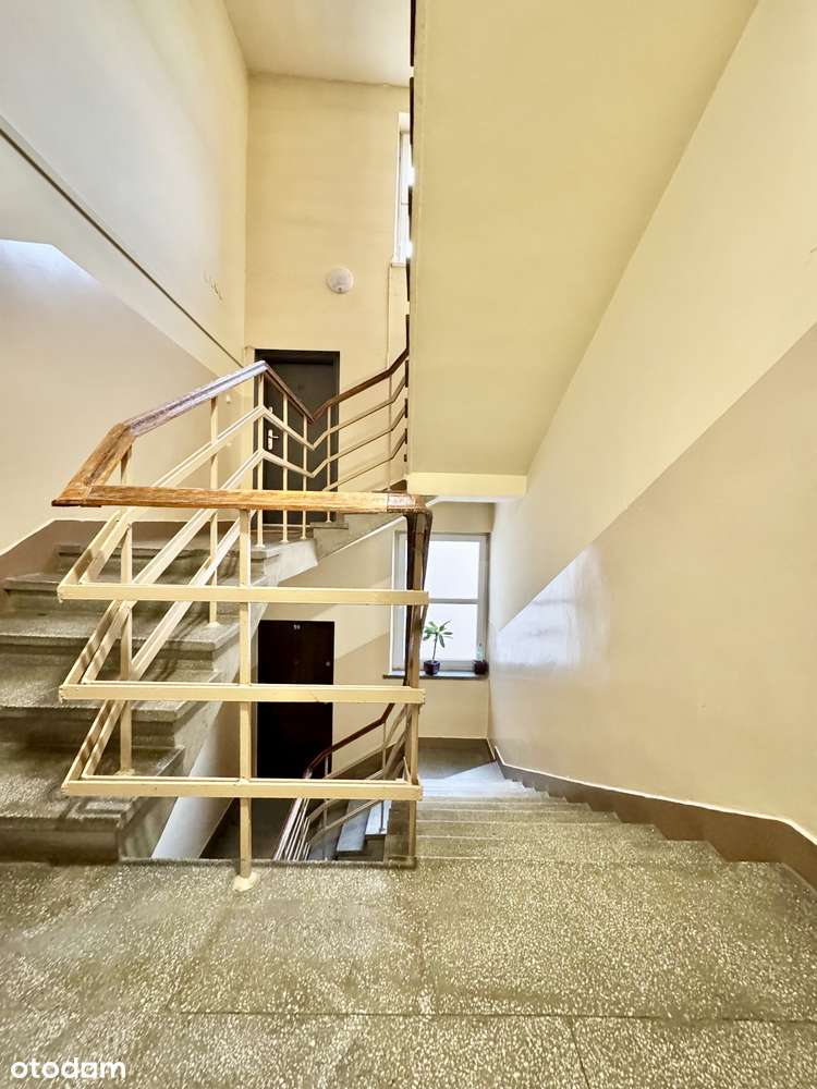 Rozkładowe i ciche w świetnej lokalizacji tuż przy Parku | Parking-10