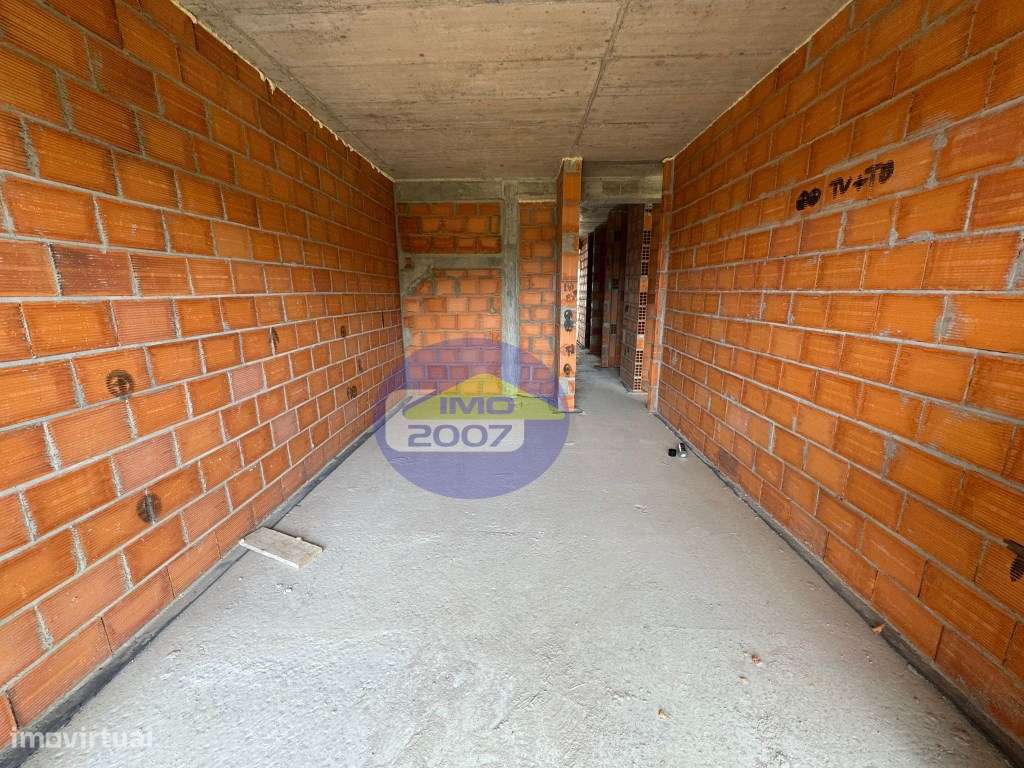 Apartamento T2 em Argoncilhe-6