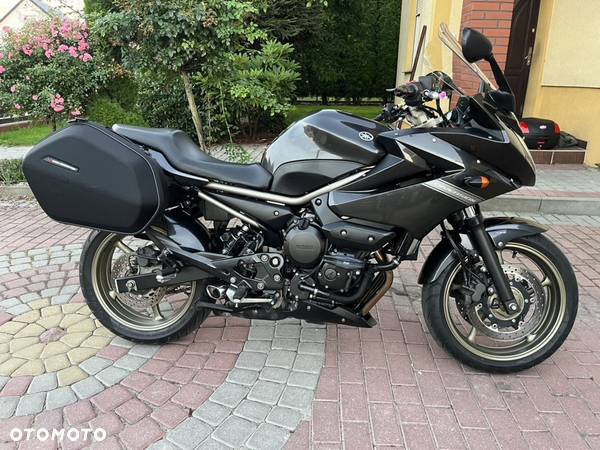 Yamaha XJ - 1