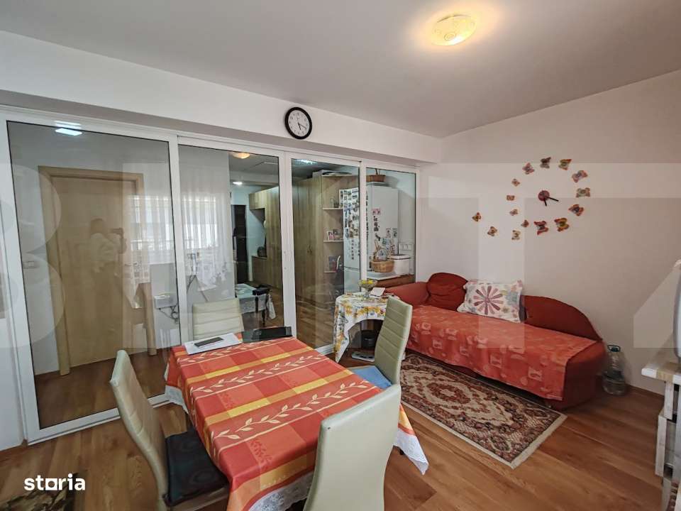 Apartament 3 camere, bloc linistit, parcare cu telecomanda, Dumbravita - Imagine principală: 2/19