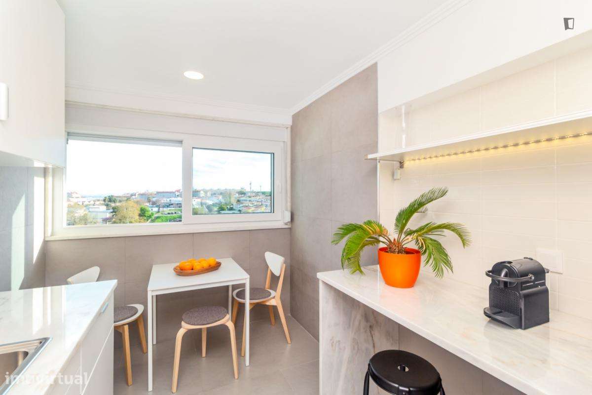 Quarto - localizado em Marvila Lisbon - Grande imagem: 4/12