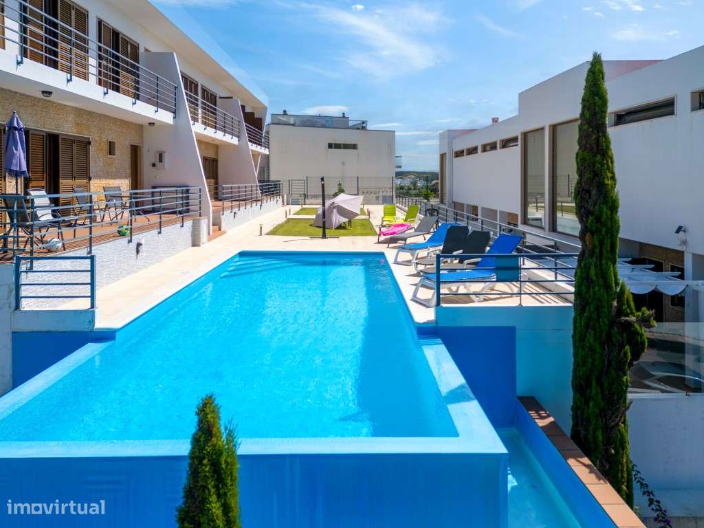 Moradia T3 com vista para a Lagoa de Óbidos, piscina e amplas áreas...-35