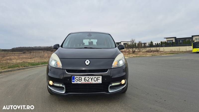 Renault Scenic - 1