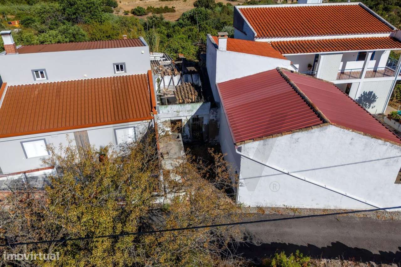 Ruína com Logradouro | Estoi, Faro-23