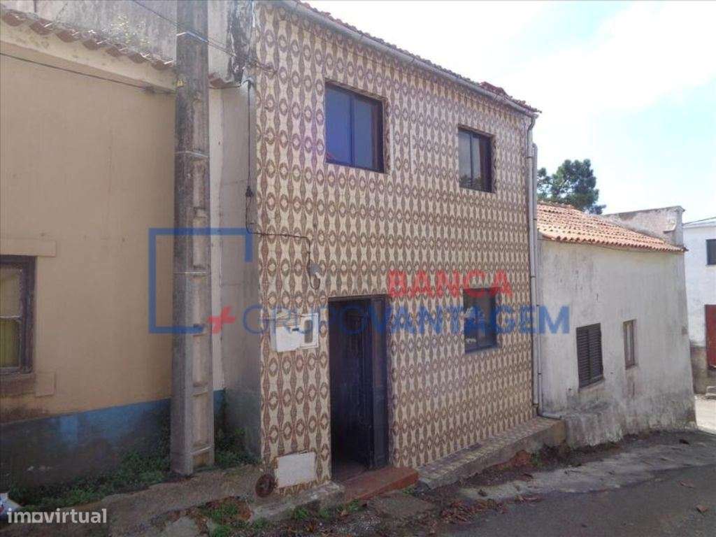 MORADIA T2 PARA REABILITAR EM REVELES, ABRUNHEIRA - Grande imagem: 4/14