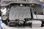 Skoda Octavia Combi 2.0 TDI CR DPF RS - 12