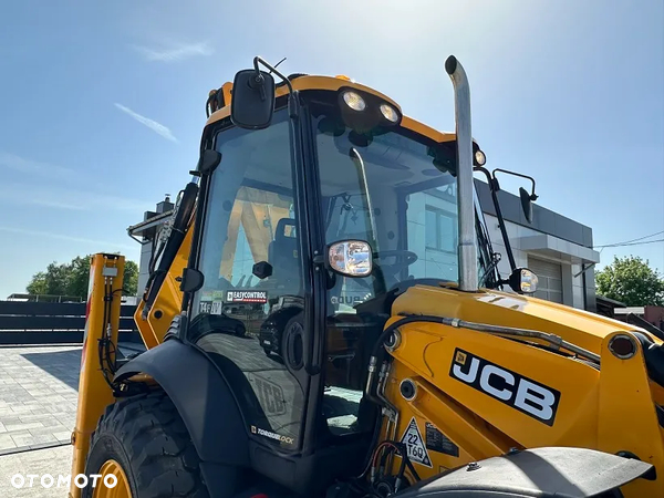 JCB 5CX WASTEMASTER - 40