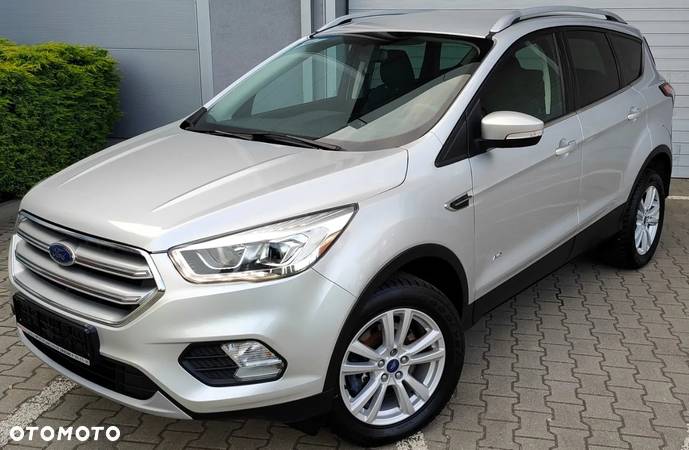 Ford Kuga 2.0 TDCi 4x4 Titanium - 2