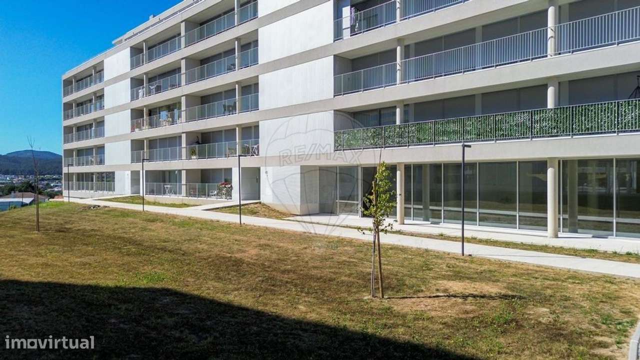 T3 Semi-novo em Barcelinhos - Grande imagem: 2/45