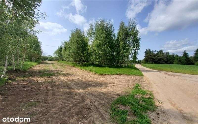 Działka o pow. 1080 m2 w Łebnie-0