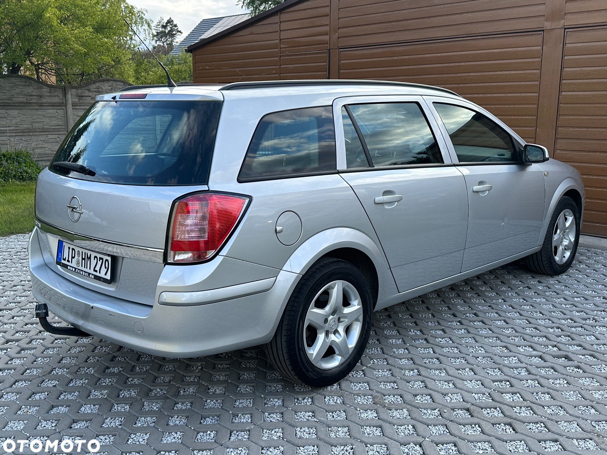 Opel Astra IV 1.6 Cosmo - 15