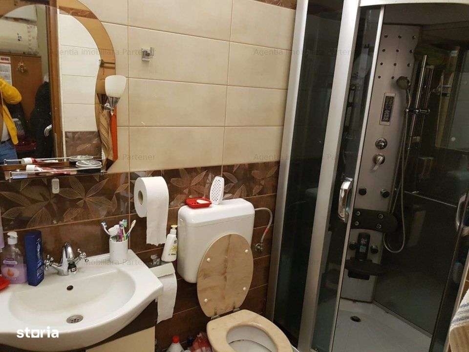 Spatiu comercial 150mp, zona Craiovei, finisat - Imagine principală: 2/4