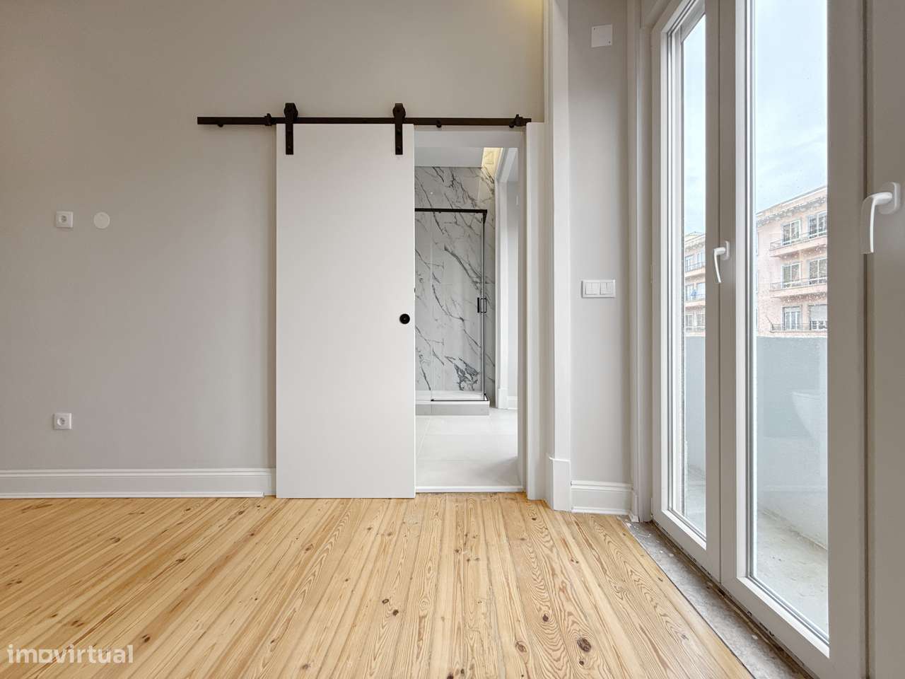 Apartamento, 93 m², Areeiro-35