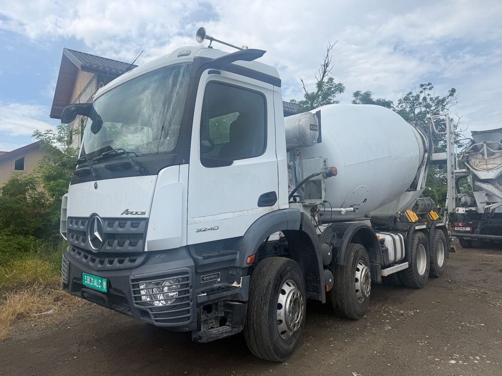 Mercedes-Benz Arocs 2020