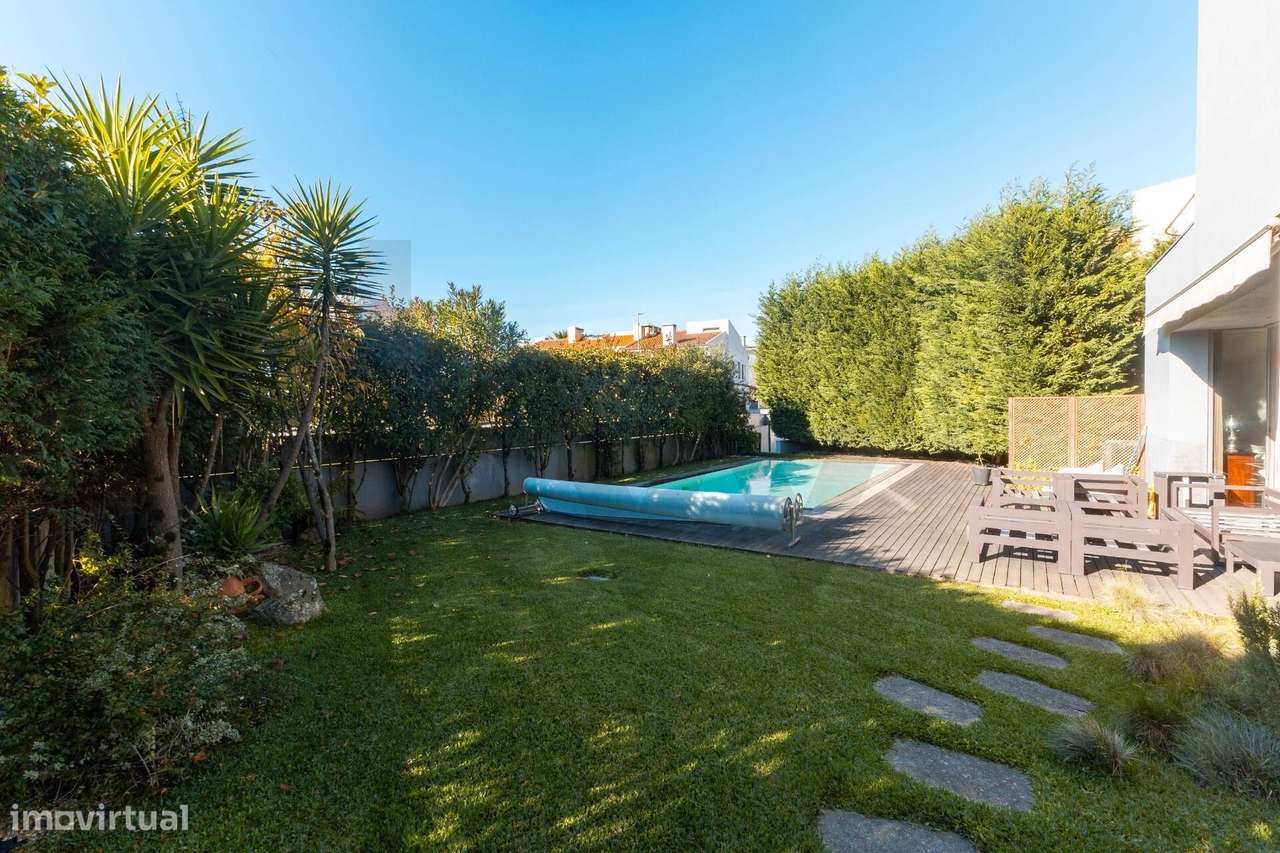 Fantástica moradia T3, com  jardim, piscina, situada em zona tranquila-57