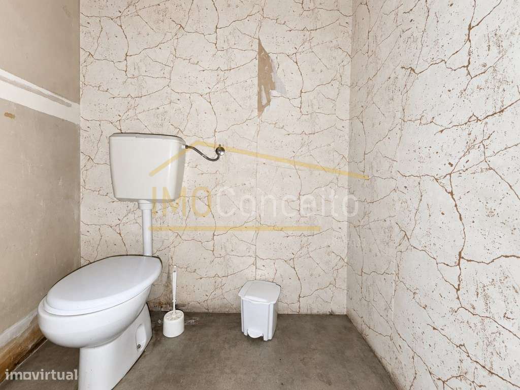 Loja para comércio ou habitação-22