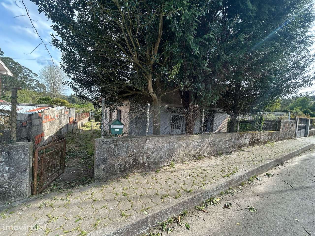 Casa de 4 frentes em Gaia, Pedroso, Para Remodelar! - Grande imagem: 4/18