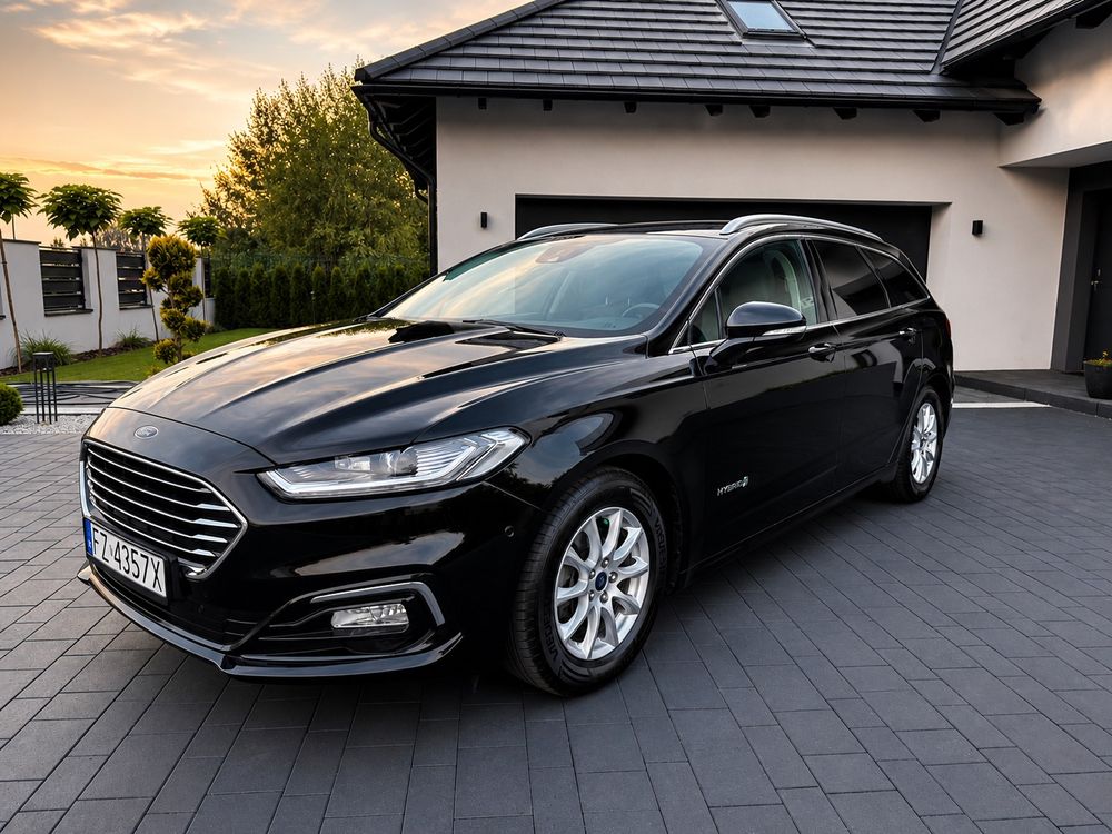 Ford Mondeo Mk5 (2014-) 2.0 Hybrid Titanium 2020