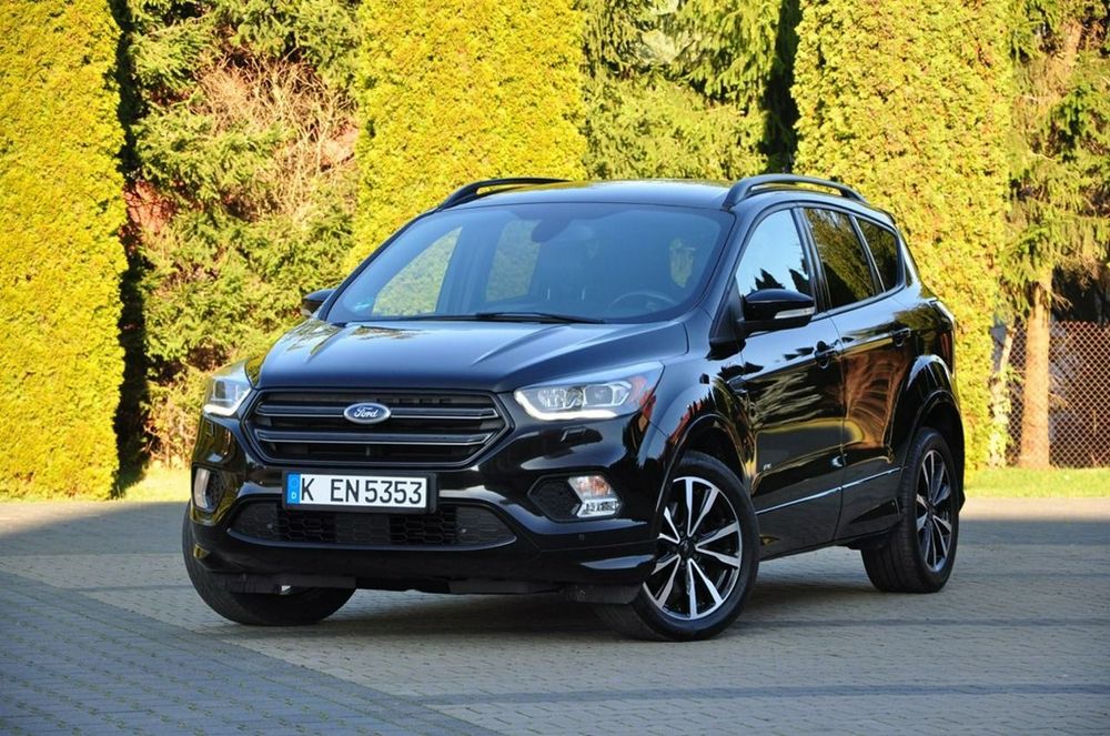 Ford Kuga II (2012-) 2.0 TDCi 4x4 ST-Line 2017