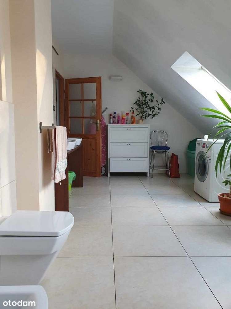 Dom z własnym lasem w Kochlicach-15