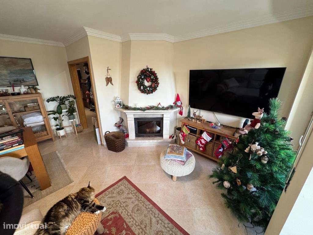 Apartamento T3 na Estrada Serra da Mira - Grande imagem: 4/30