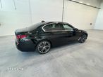 BMW Seria 5 520d xDrive Luxury Line - 24